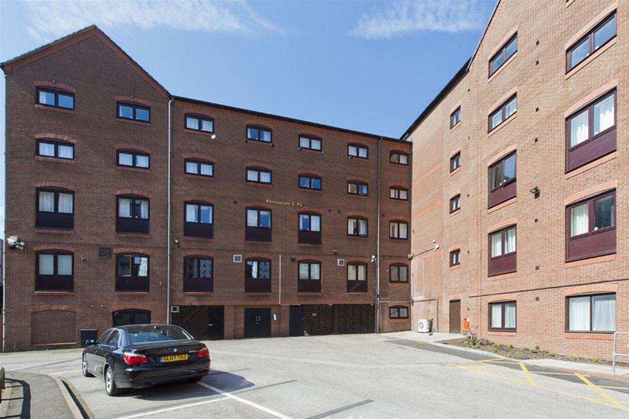 Premier Inn Birmingham City Centre Bridge Street 외부 사진