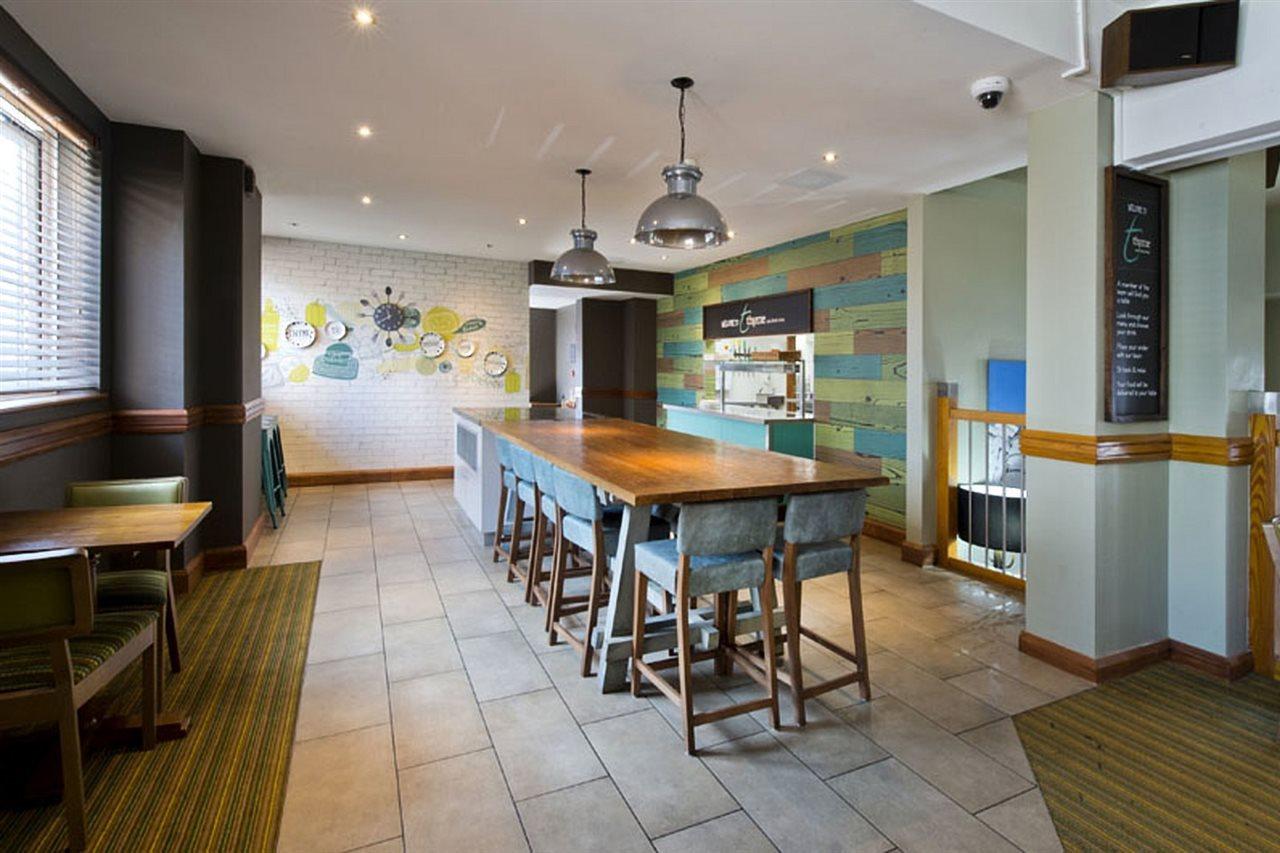 Premier Inn Birmingham City Centre Bridge Street 외부 사진