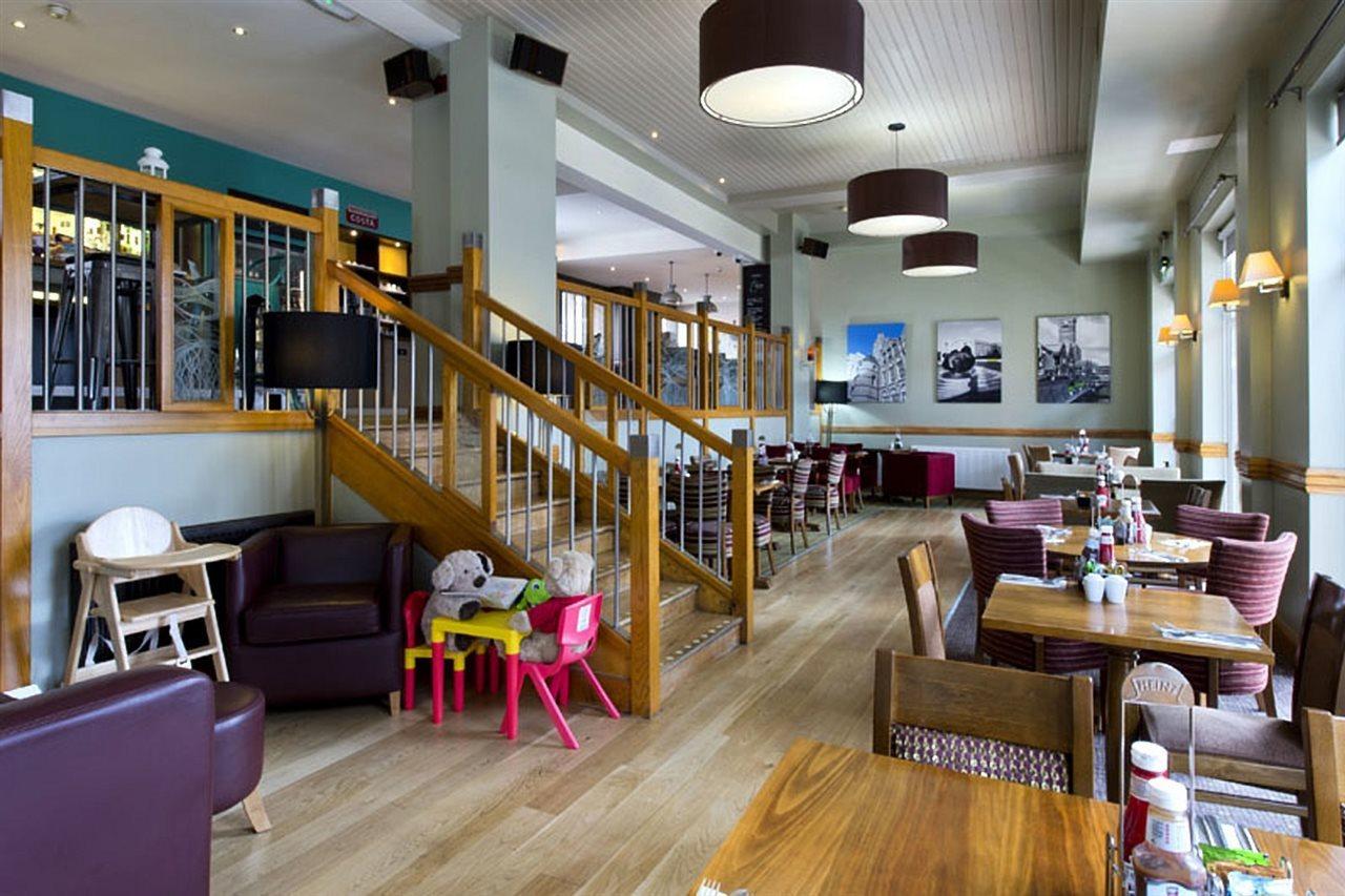 Premier Inn Birmingham City Centre Bridge Street 외부 사진