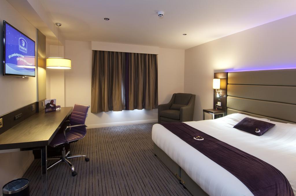 Premier Inn Birmingham City Centre Bridge Street 외부 사진