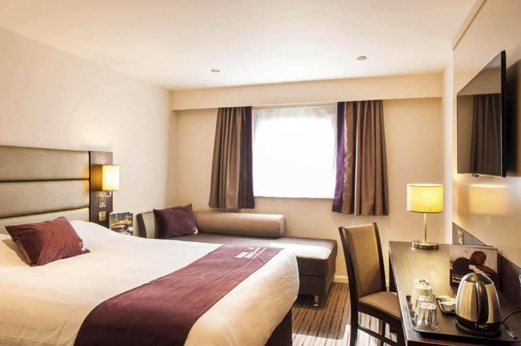 Premier Inn Birmingham City Centre Bridge Street 외부 사진